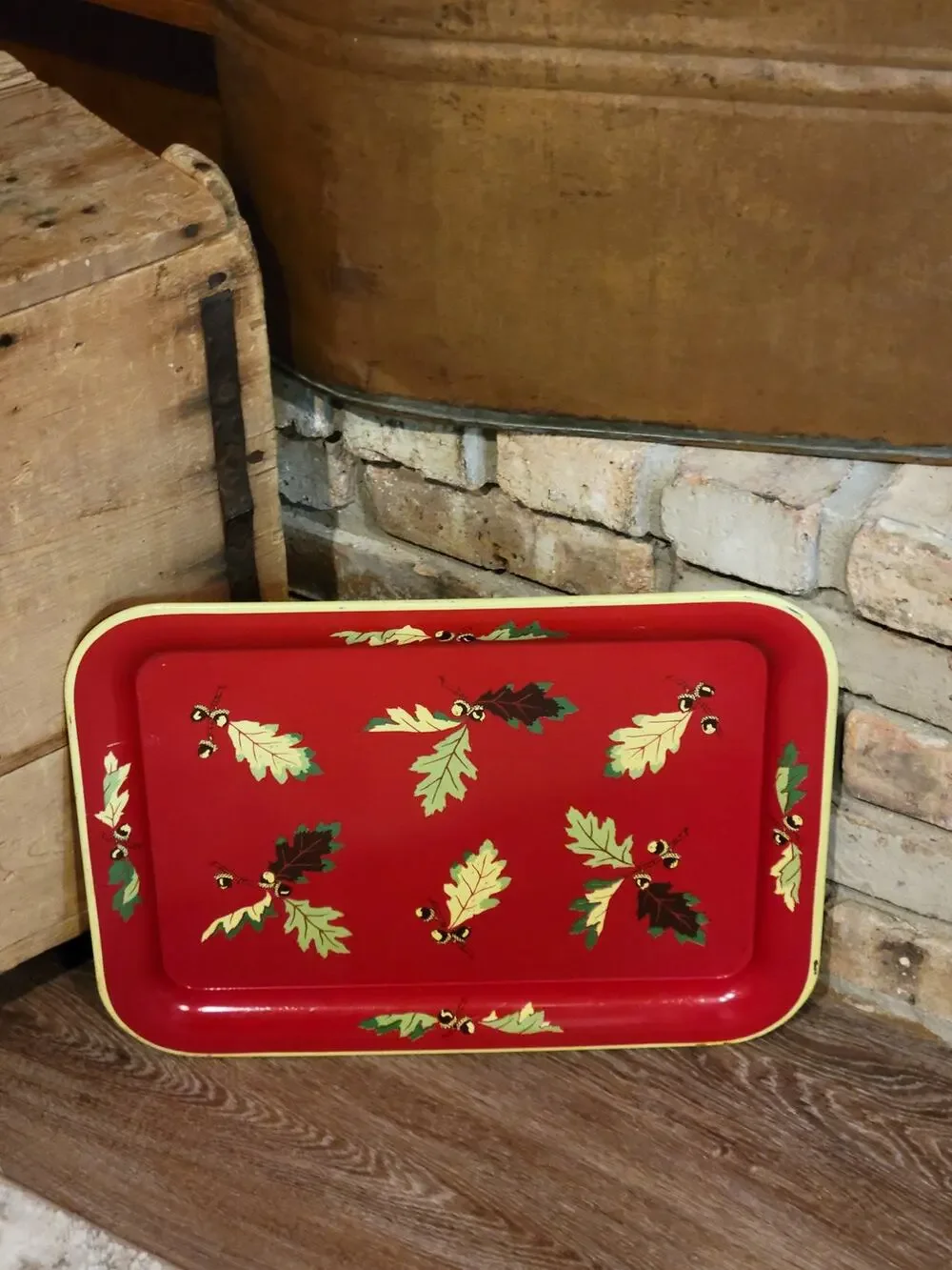Vintage Mid Century Red Metal Serving Tray Oak Leaves Acorns Fall Autumn TV Lap